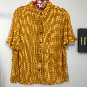 Jolt Button Down Yellow Polkadot Blouse L  L00119